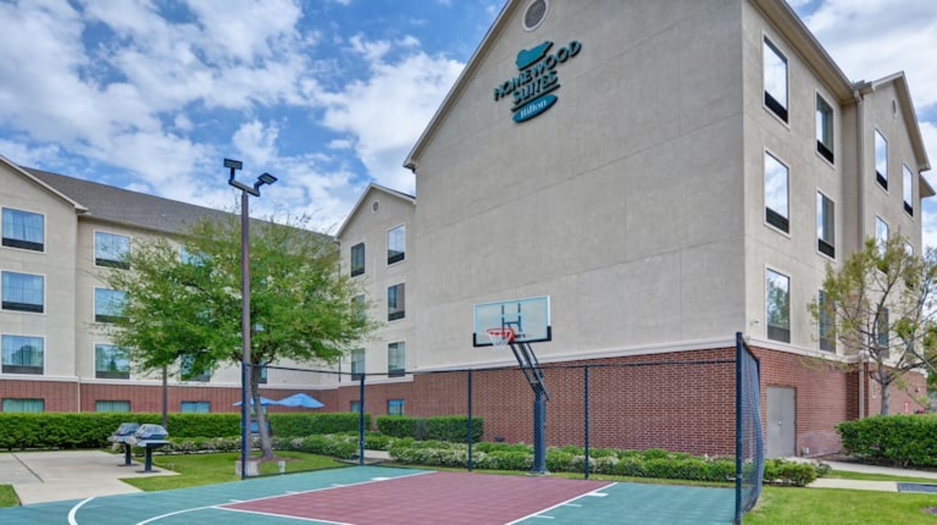 Basketball Court | Homewood Suites Houston West Energy Corridor