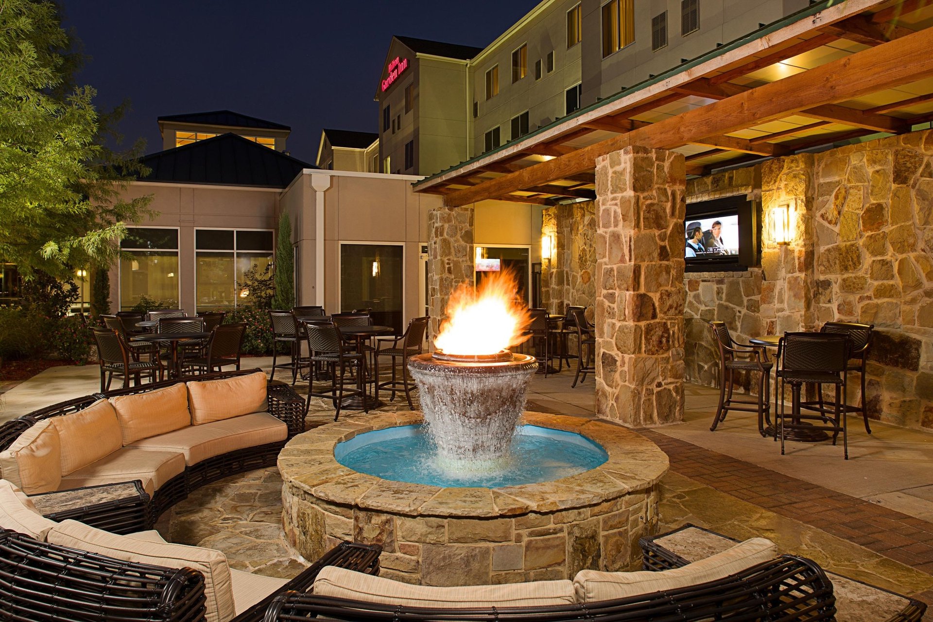 Fire Pit | Hilton Garden Inn DFW Airport South