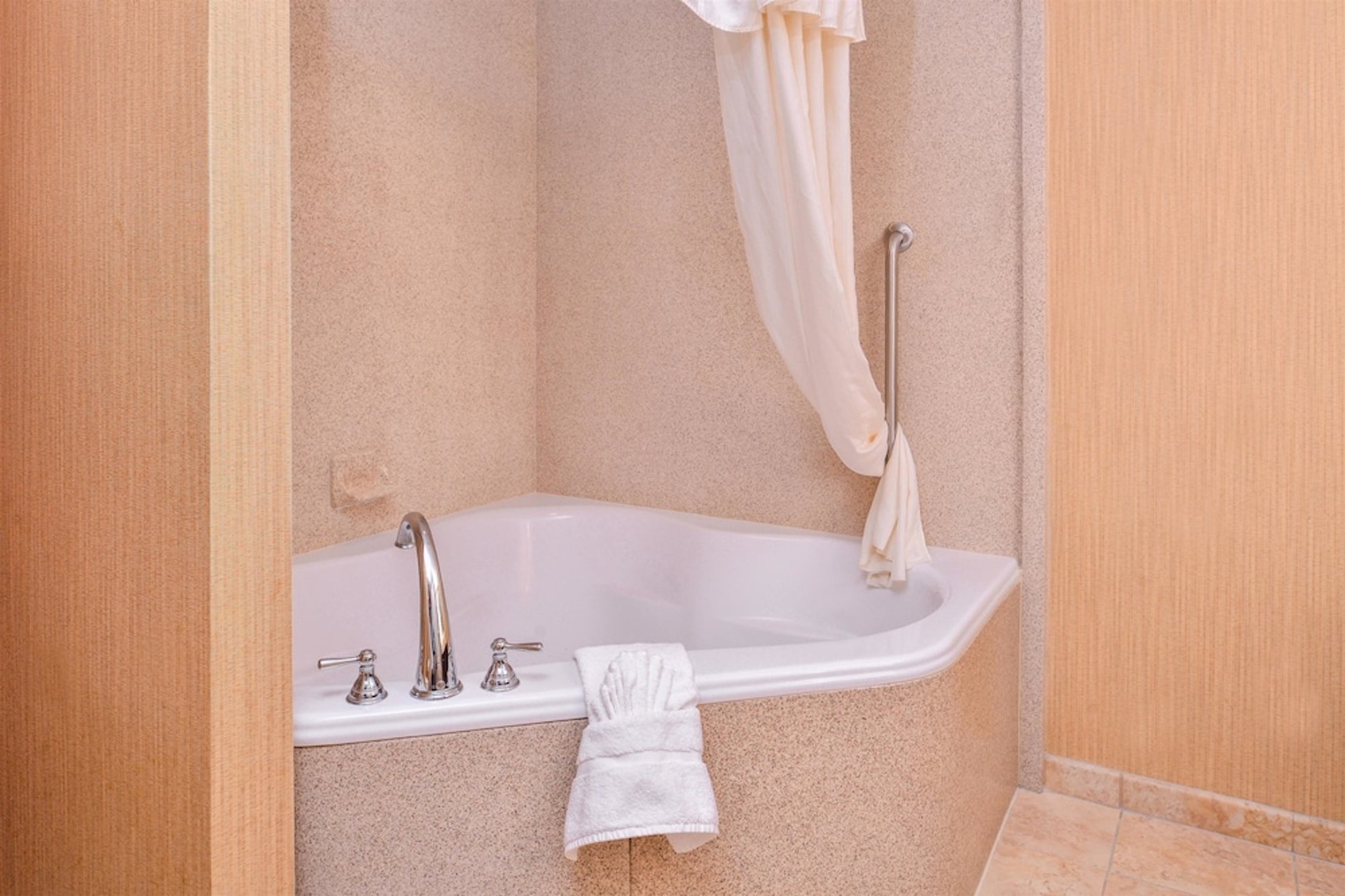 Tub