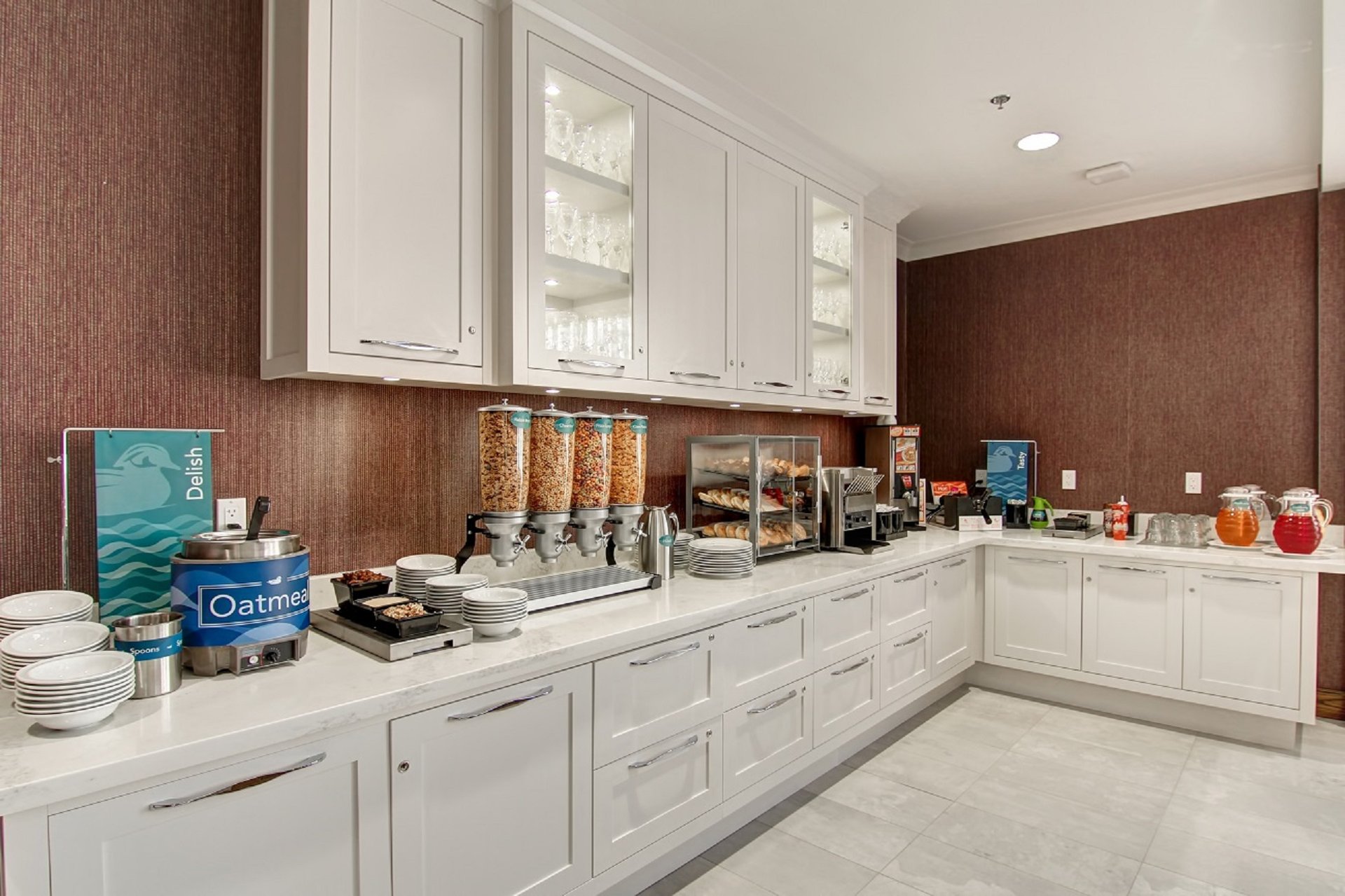 Lodge Breakfast.jpg | Homewood Suites by Hilton Ottawa Kanata