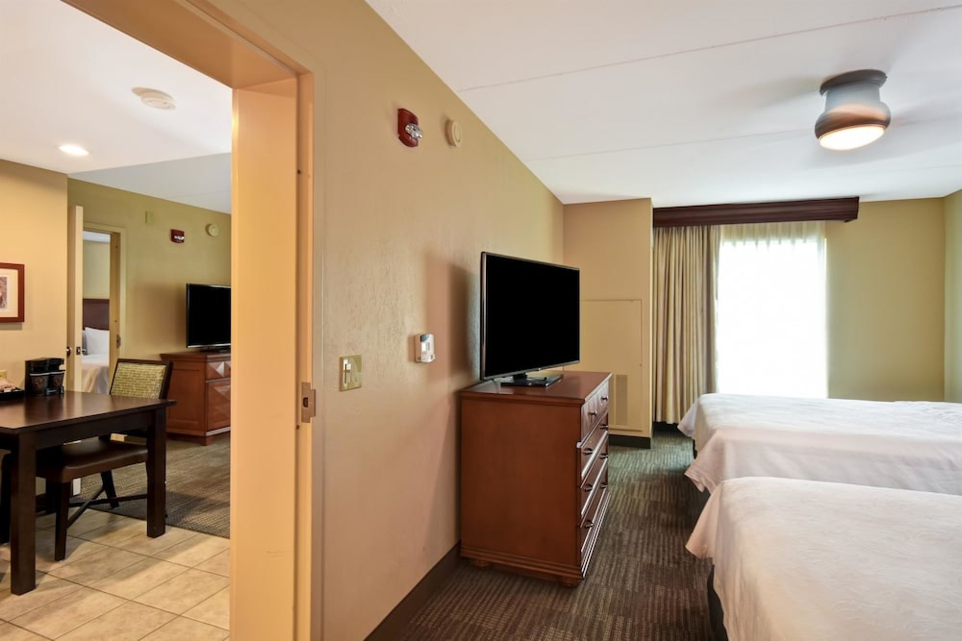 2 Bedrooms