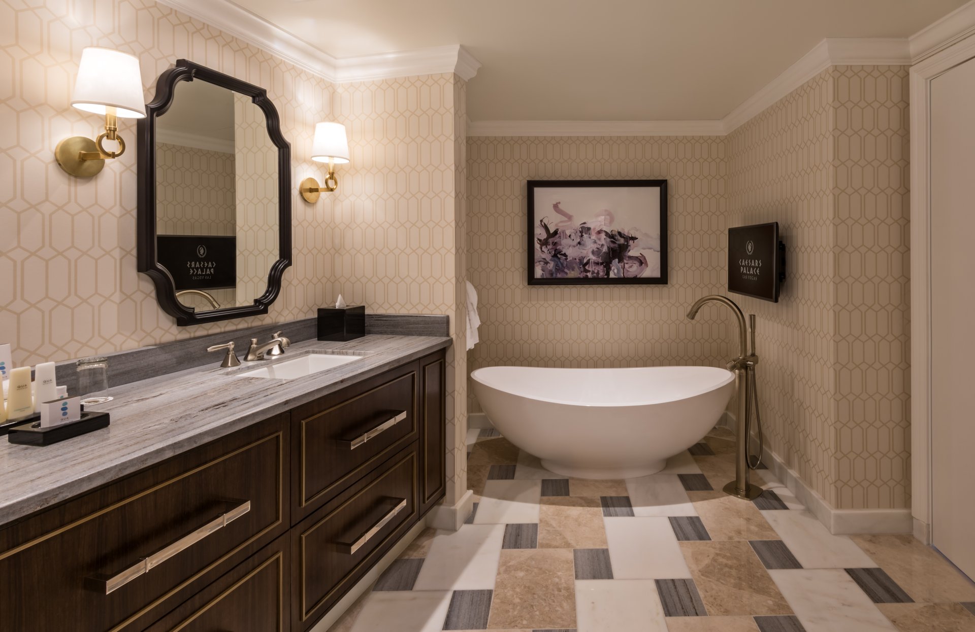 Julius Suite Bathroom.jpg