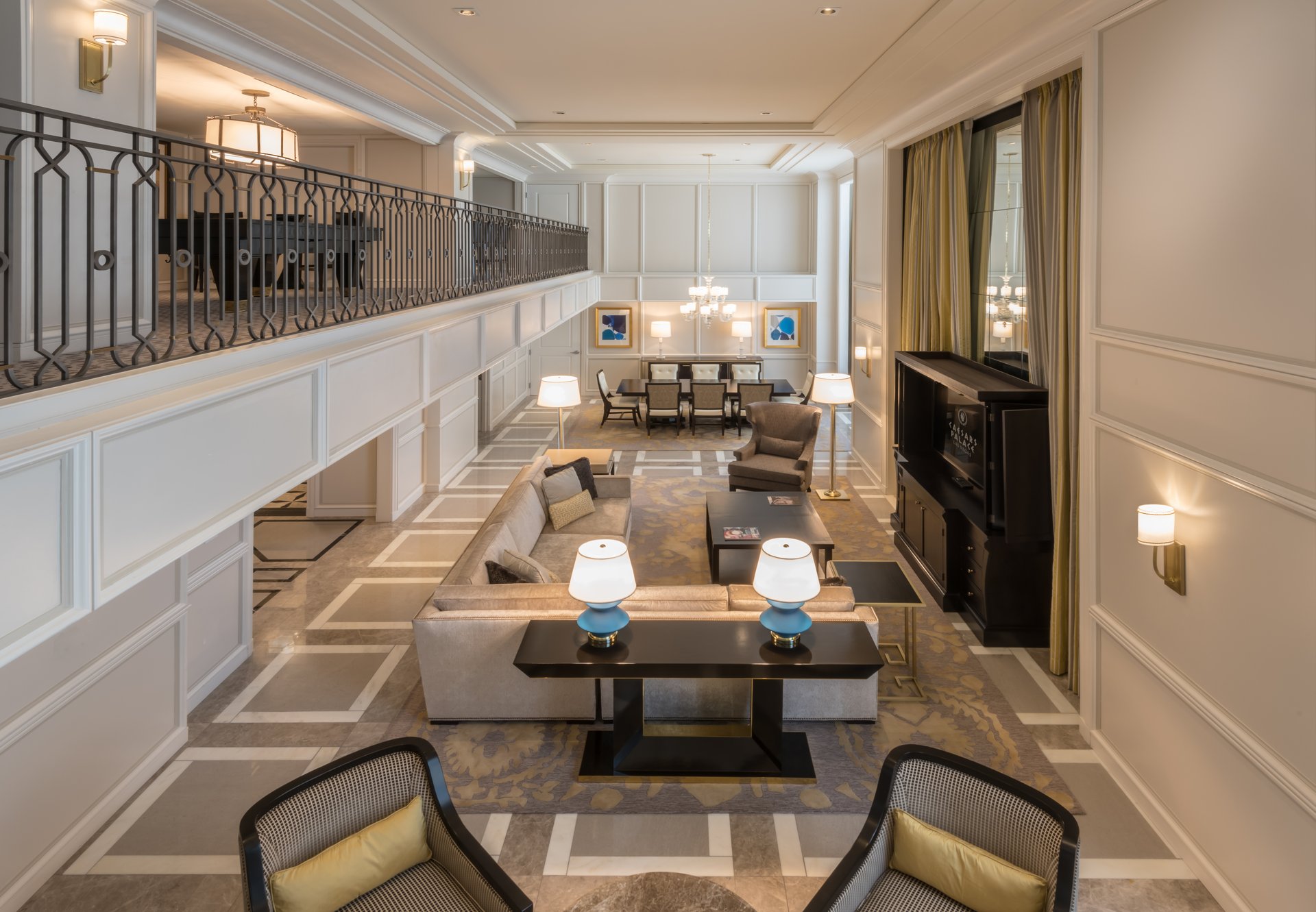 Julius Duplex Suite