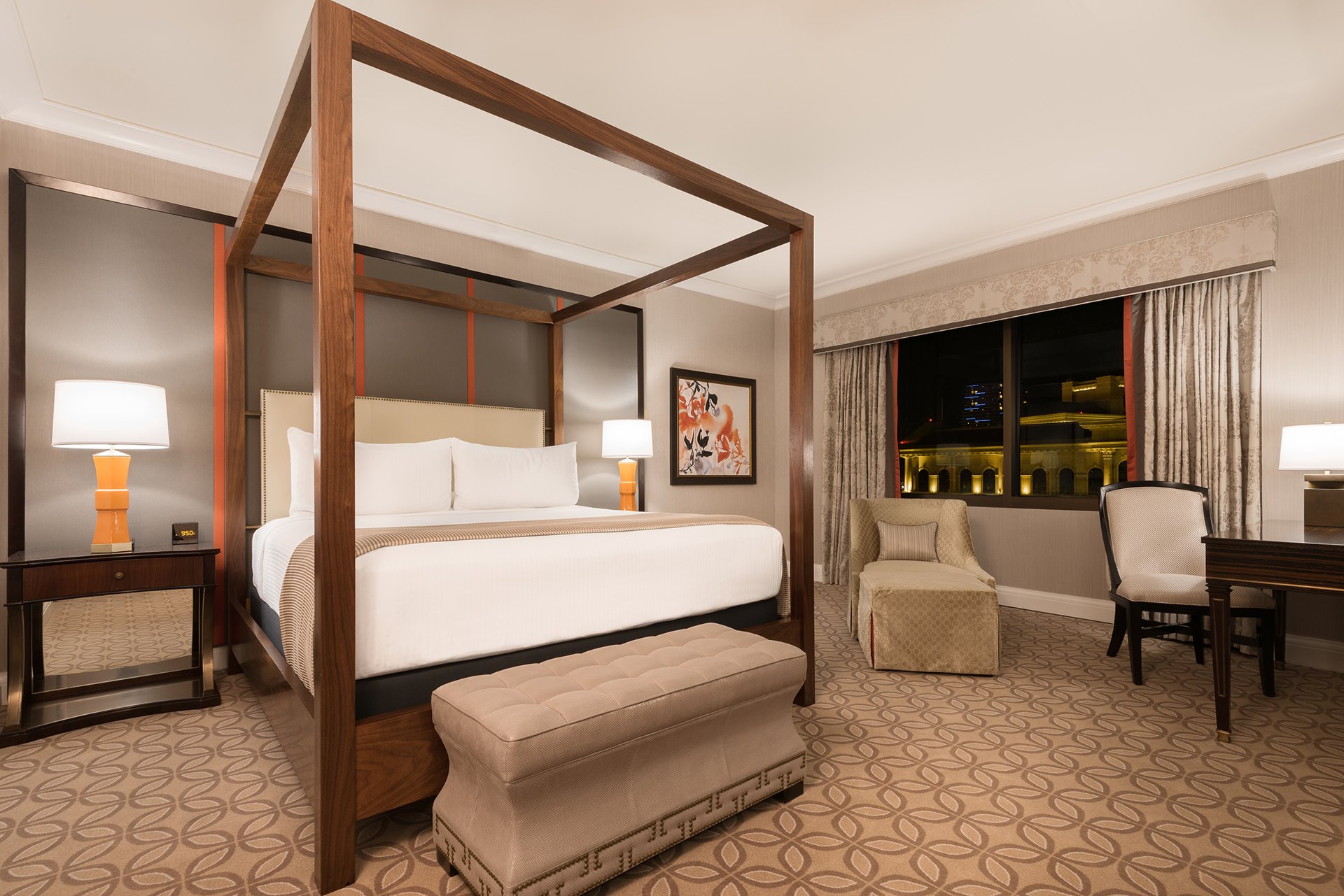 1 King Bedroom