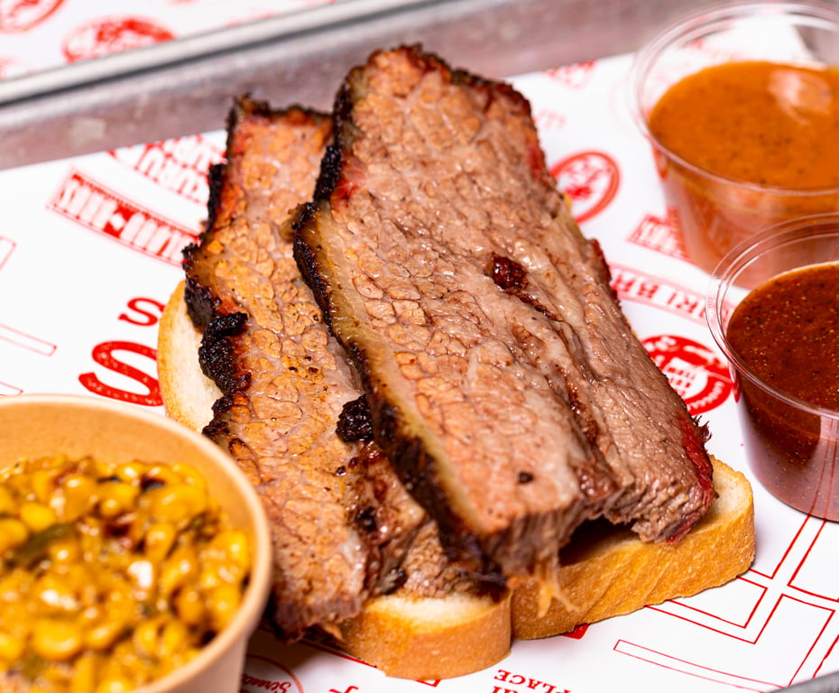 Blood Bros – Smoked Beef Brisket – Credit Meg Blair.jpg | Conrad Las Vegas at Resorts World