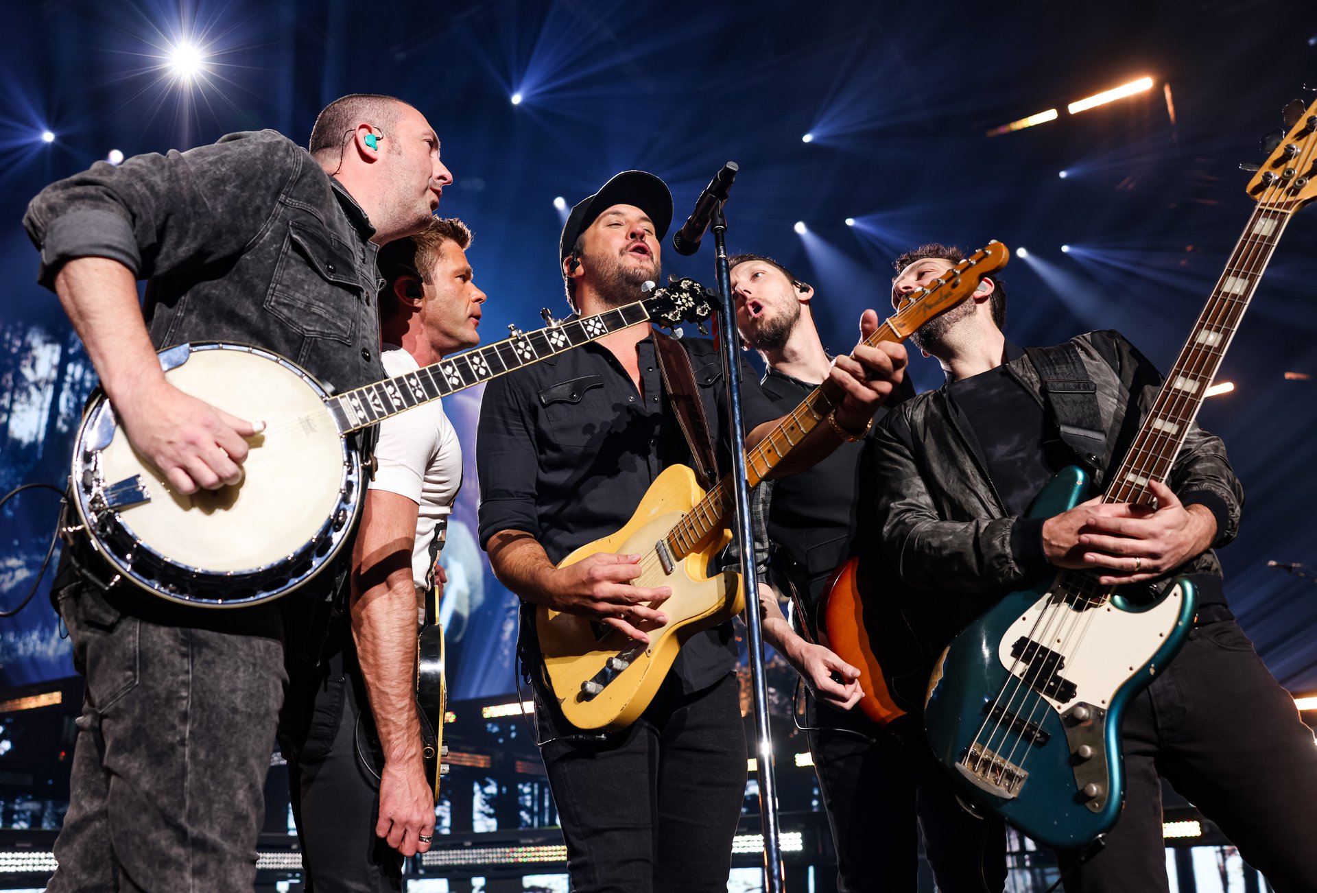 Luke Bryan Vegas 2.11.22 Credit John Shearer (10).jpg | Conrad Las Vegas at Resorts World