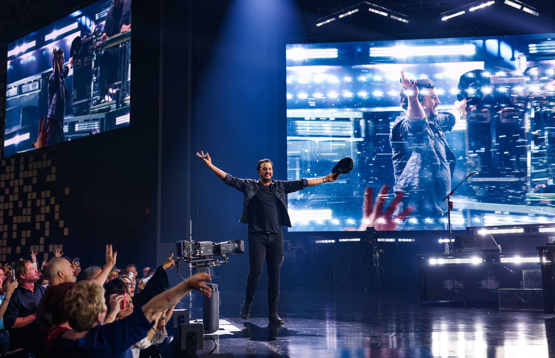 Luke Bryan Vegas 2.11.22 Credit John Shearer (19).jpg | Conrad Las Vegas at Resorts World