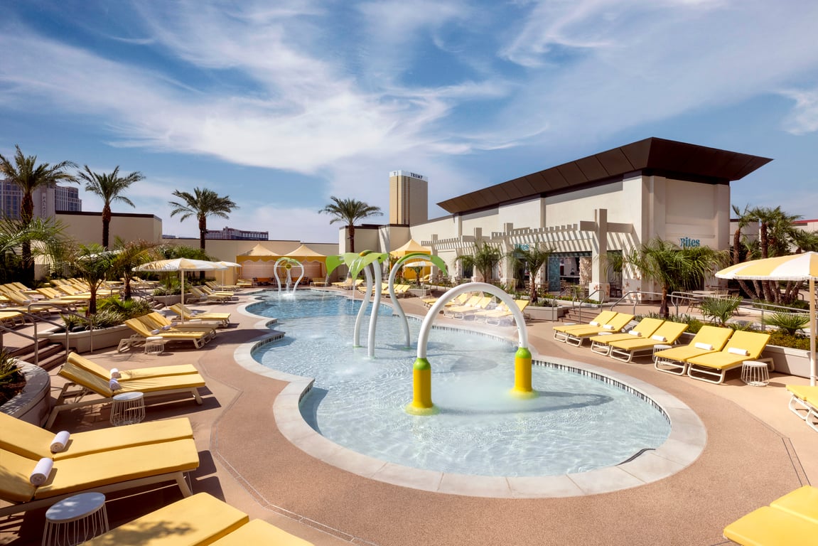 Family Pool | Crockfords Las Vegas, LXR Hotels and Resorts