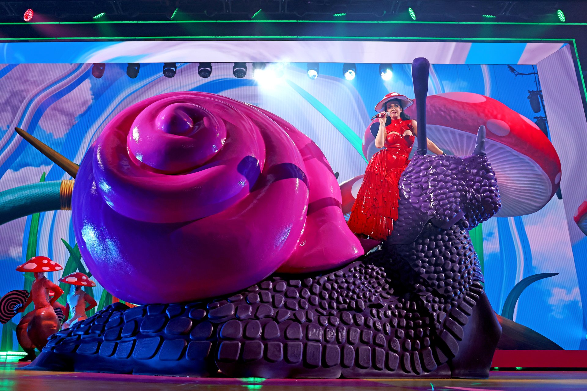 Katy Perry Play 12.29_credit Getty Images John Shearer (20).jpg | Crockfords Las Vegas, LXR Hotels and Resorts
