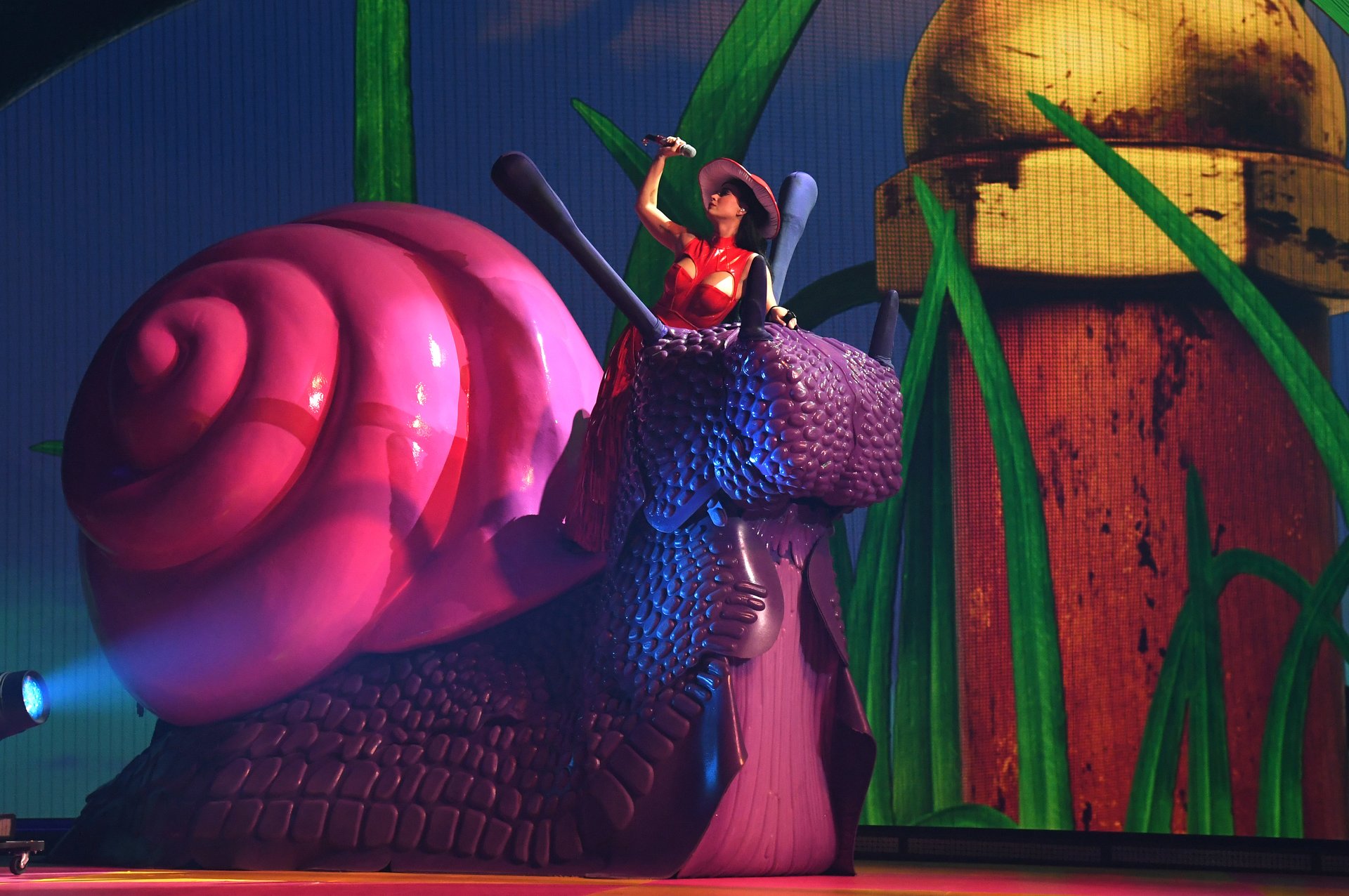 Katy Perry PLAY 12.29_credit Getty Images Kevin Mazur (25).jpg | Crockfords Las Vegas, LXR Hotels and Resorts