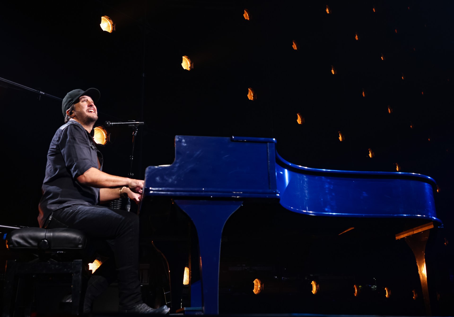Luke Bryan Vegas 2.11.22 Credit John Shearer (12).jpg | Crockfords Las Vegas, LXR Hotels and Resorts