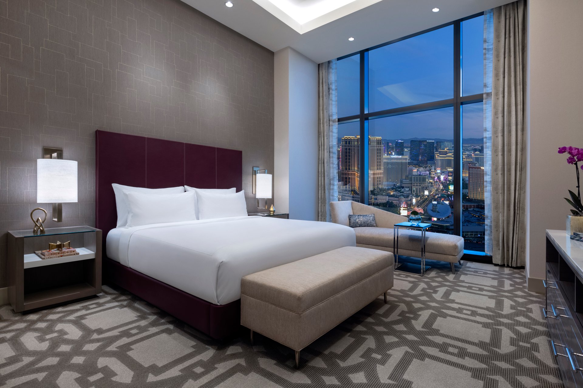 Crockfords Las Vegas Strip View_One-Bedroom Entertainment Suite_Bedroom
