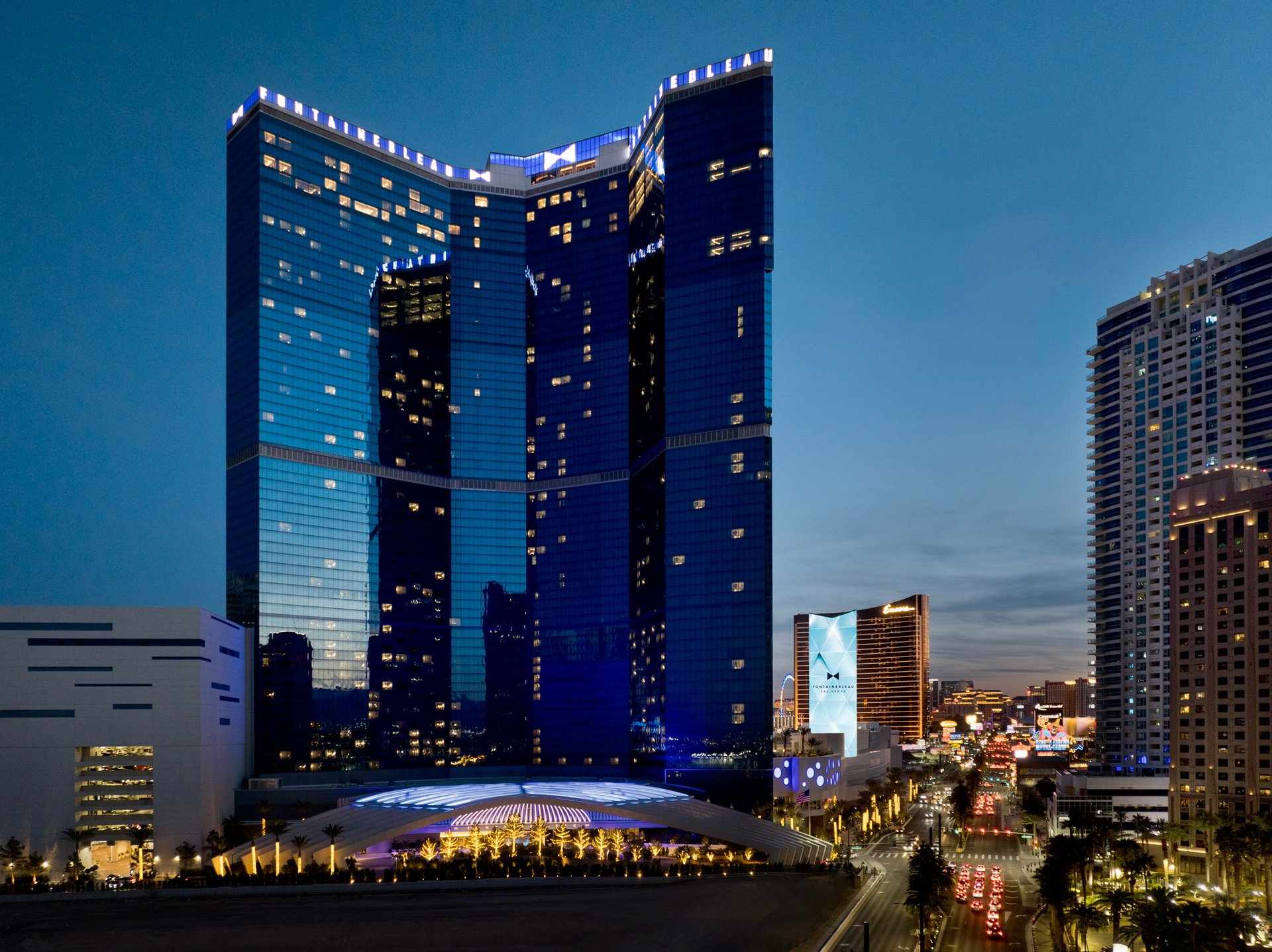 FBLV_Exteriors_12A_Preferred.jpg | Fontainebleau Las Vegas