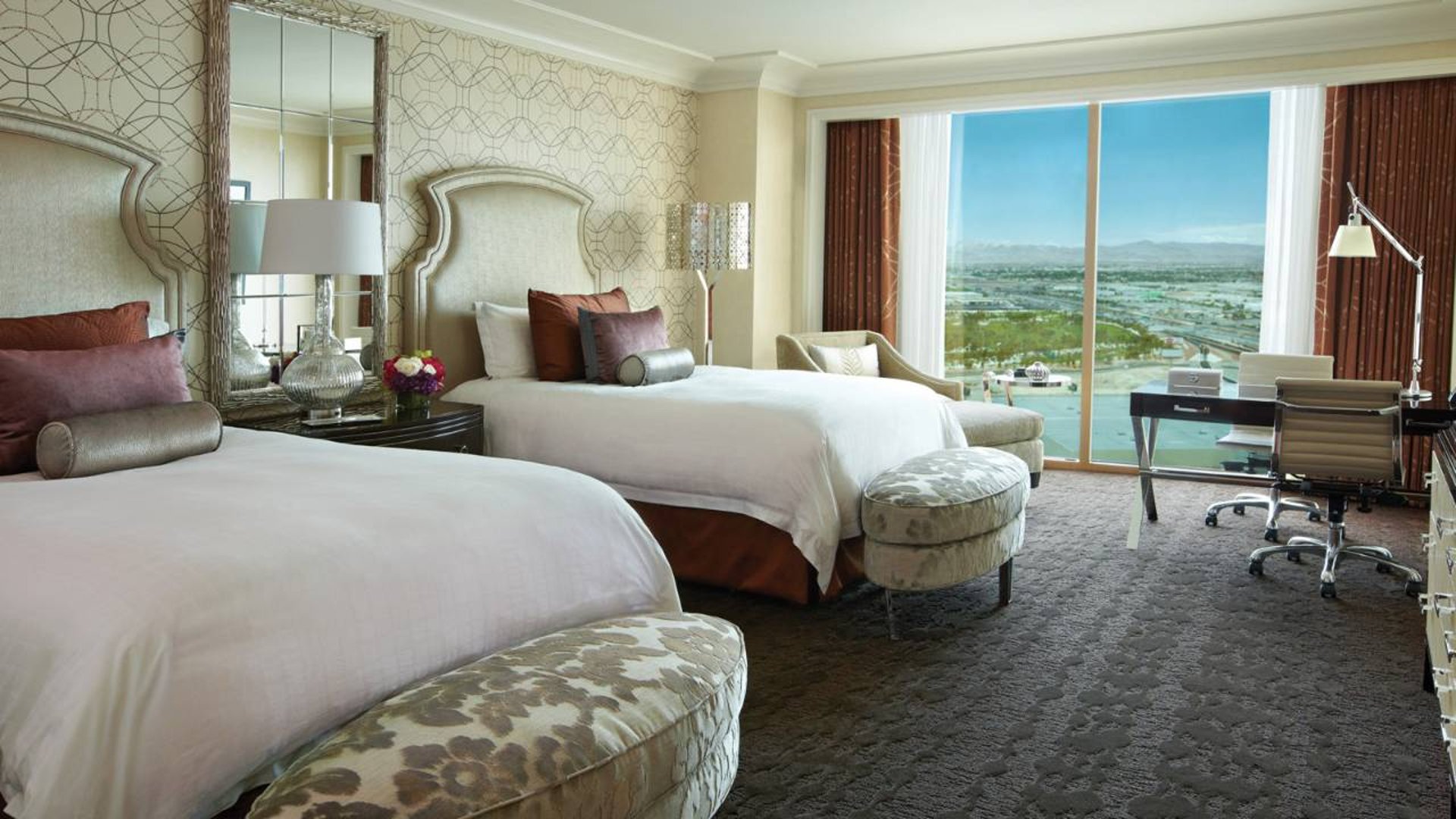 Deluxe Double Bedroom