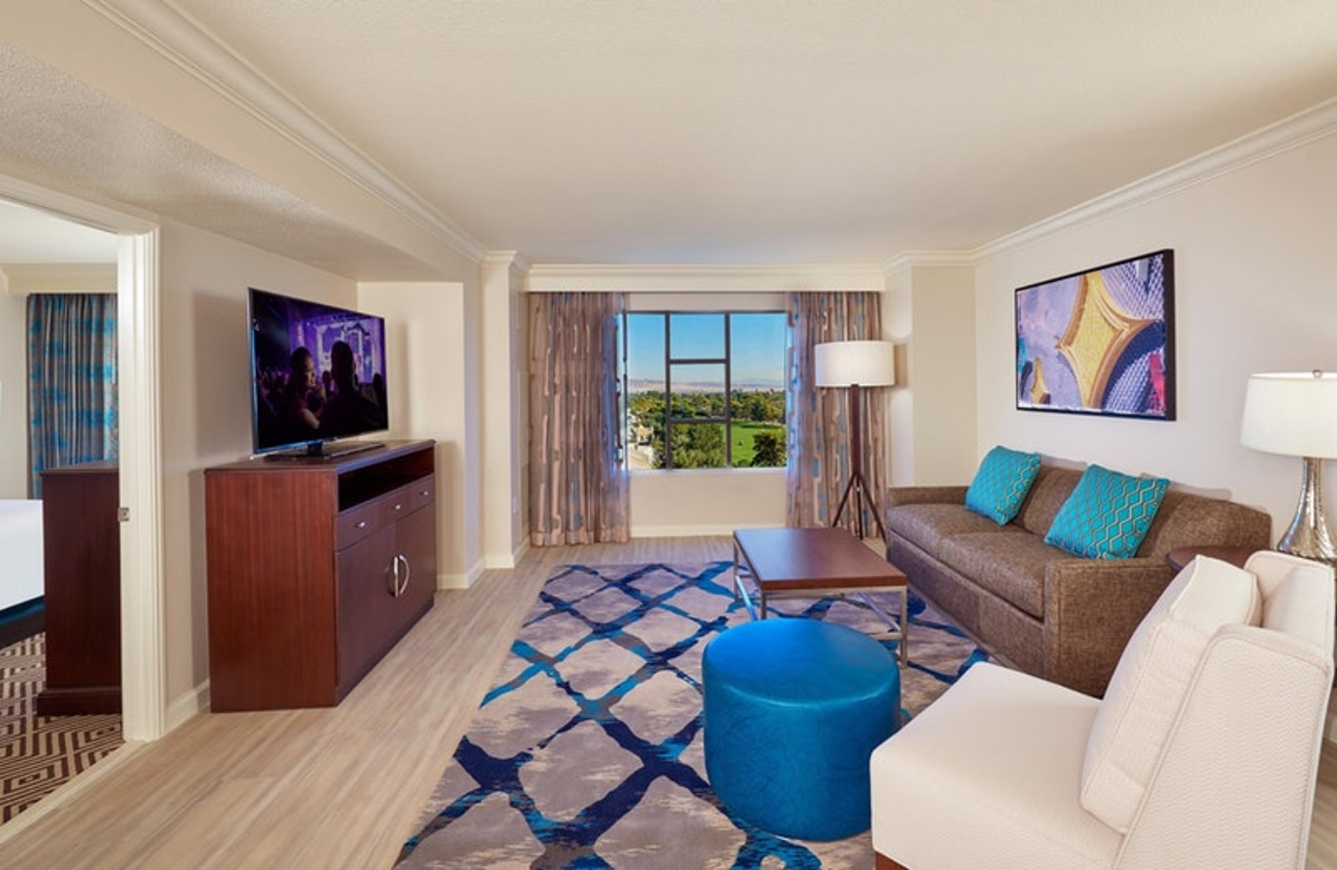 suite2_img2.jpg