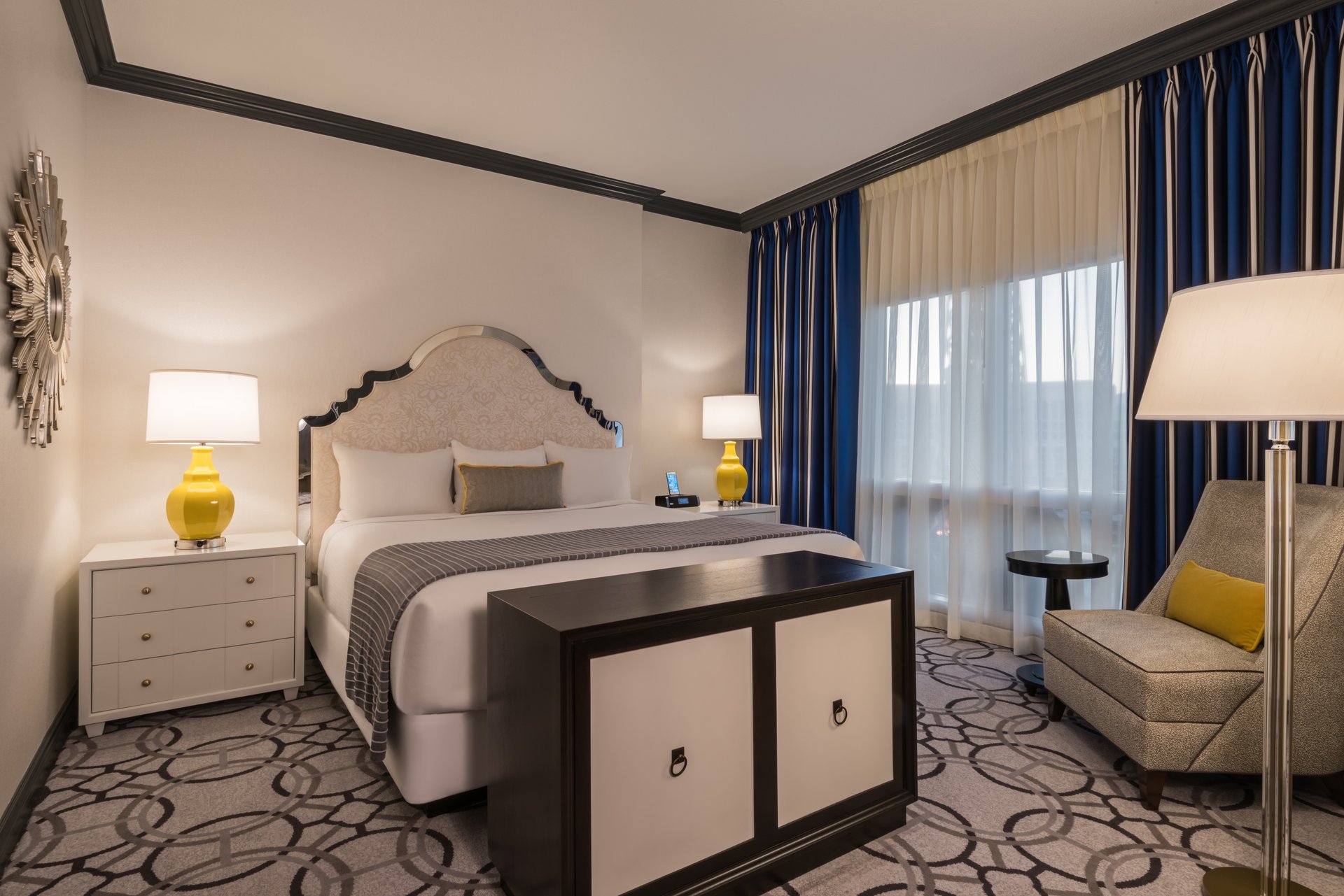 Marseilles Suite Bedroom