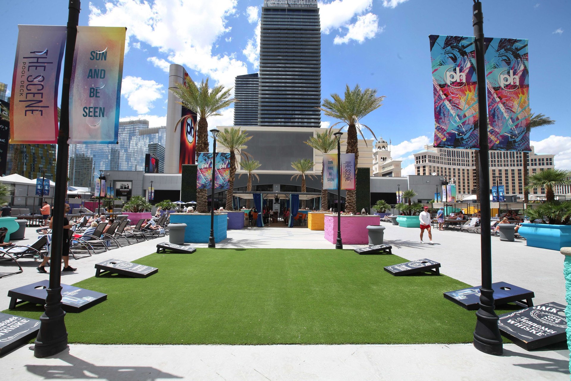 Suites At Hollywood Resort & Casino Suiteness — Stay connected