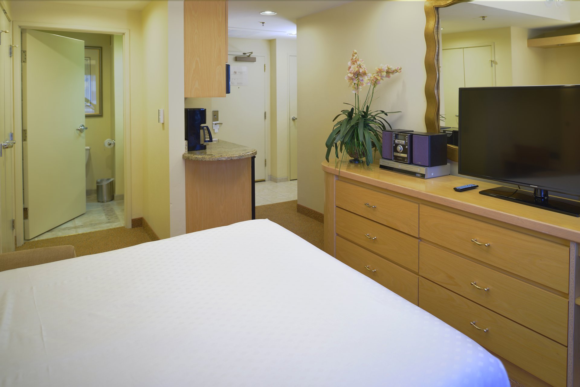 King Bedroom 3