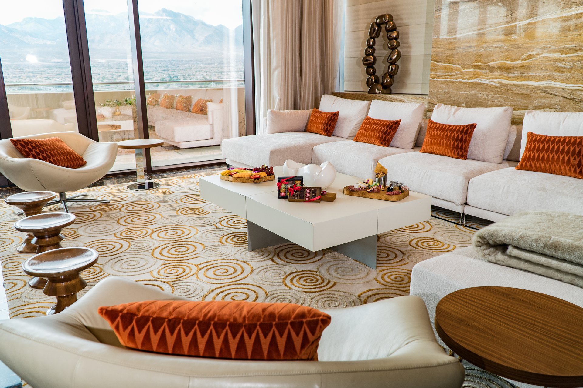 Living area 2