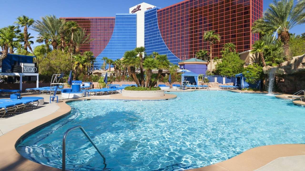 Pool | Rio All-Suite Hotel & Casino