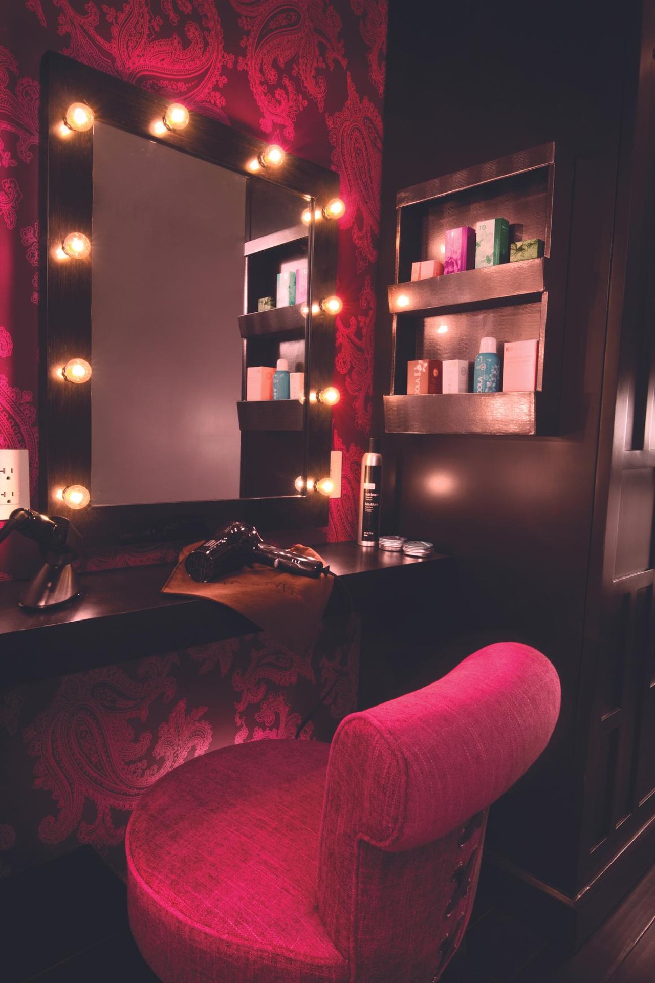 Guest Vanity