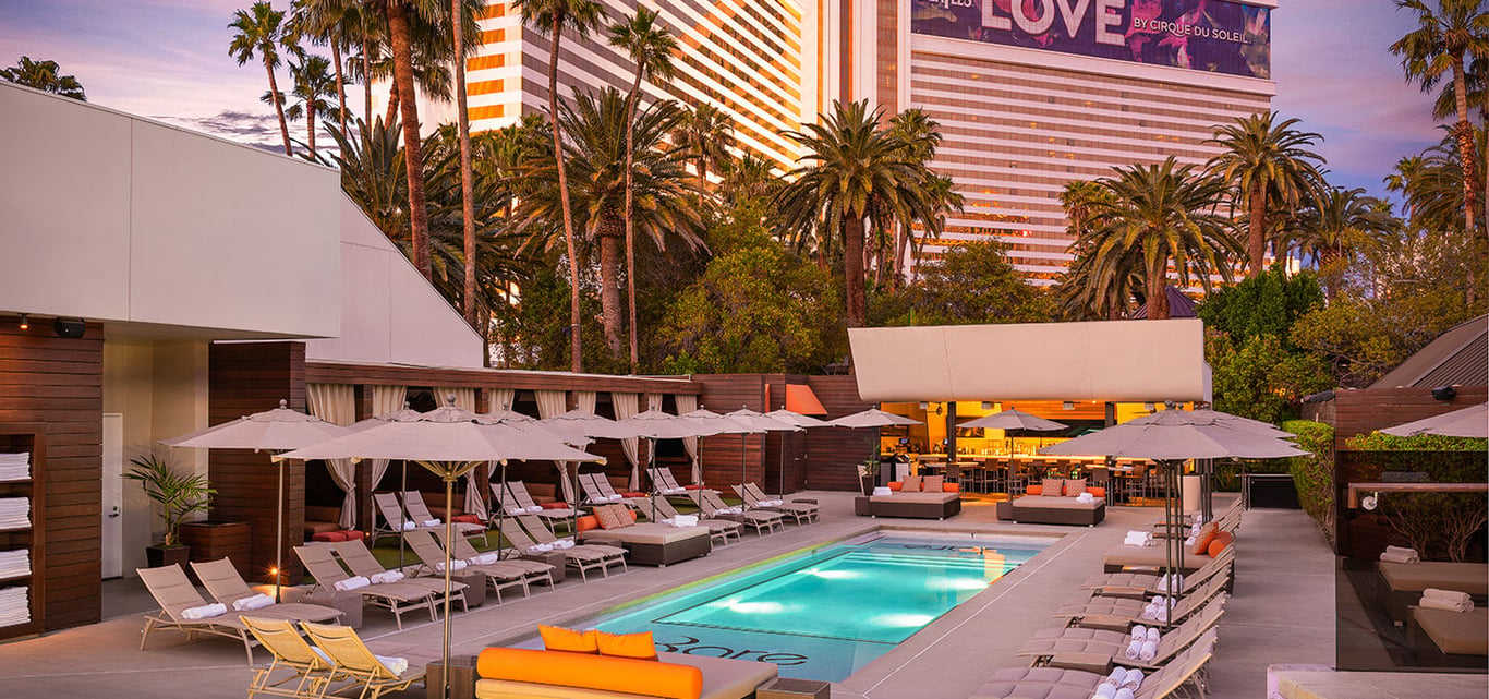 Bare Pool.jpg | The Mirage Resort & Casino