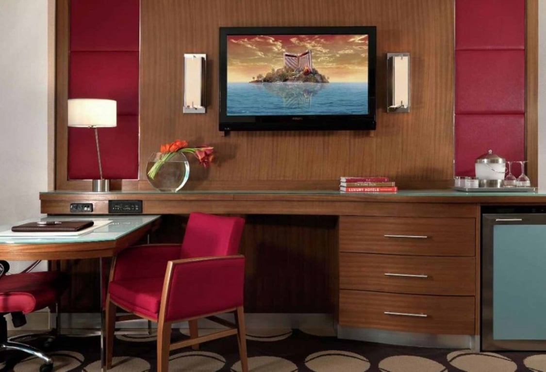 resort-king-interior.jpg | The Mirage Hotel & Casino
