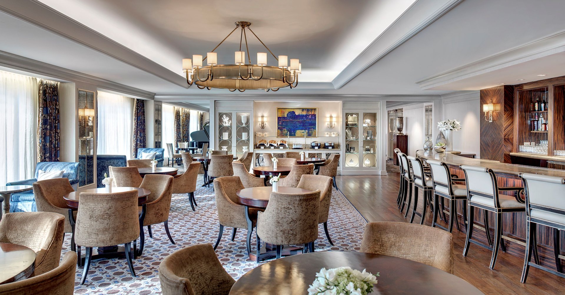 Palazzo Prestige Club Lounge (1).jpg