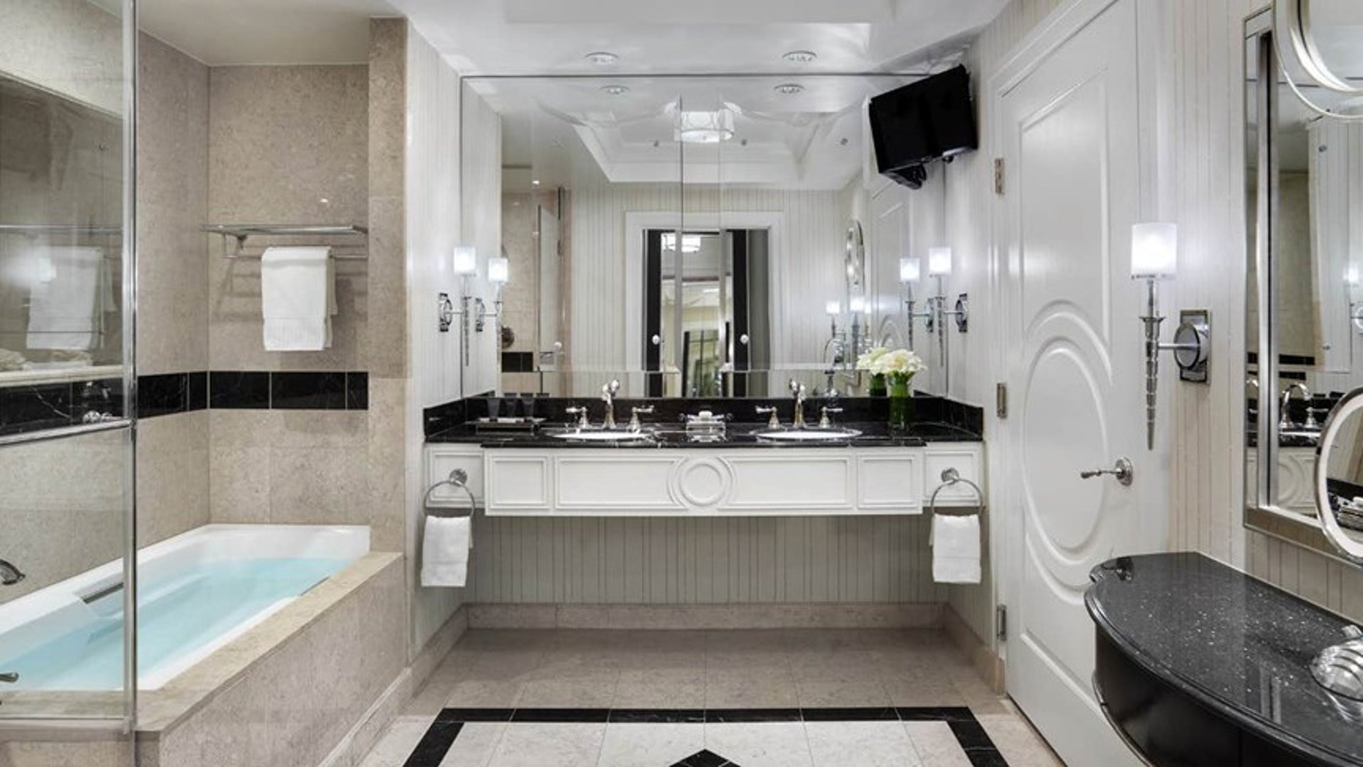 Luxury Two Queen Suite Strip View.jpg