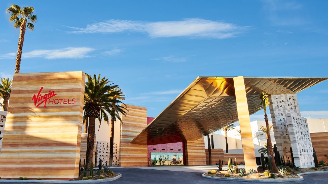 VHLV Exterior | Virgin Hotels Las Vegas, Curio Collection by Hilton