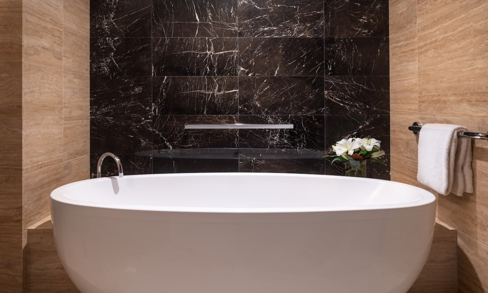 Bath Tub