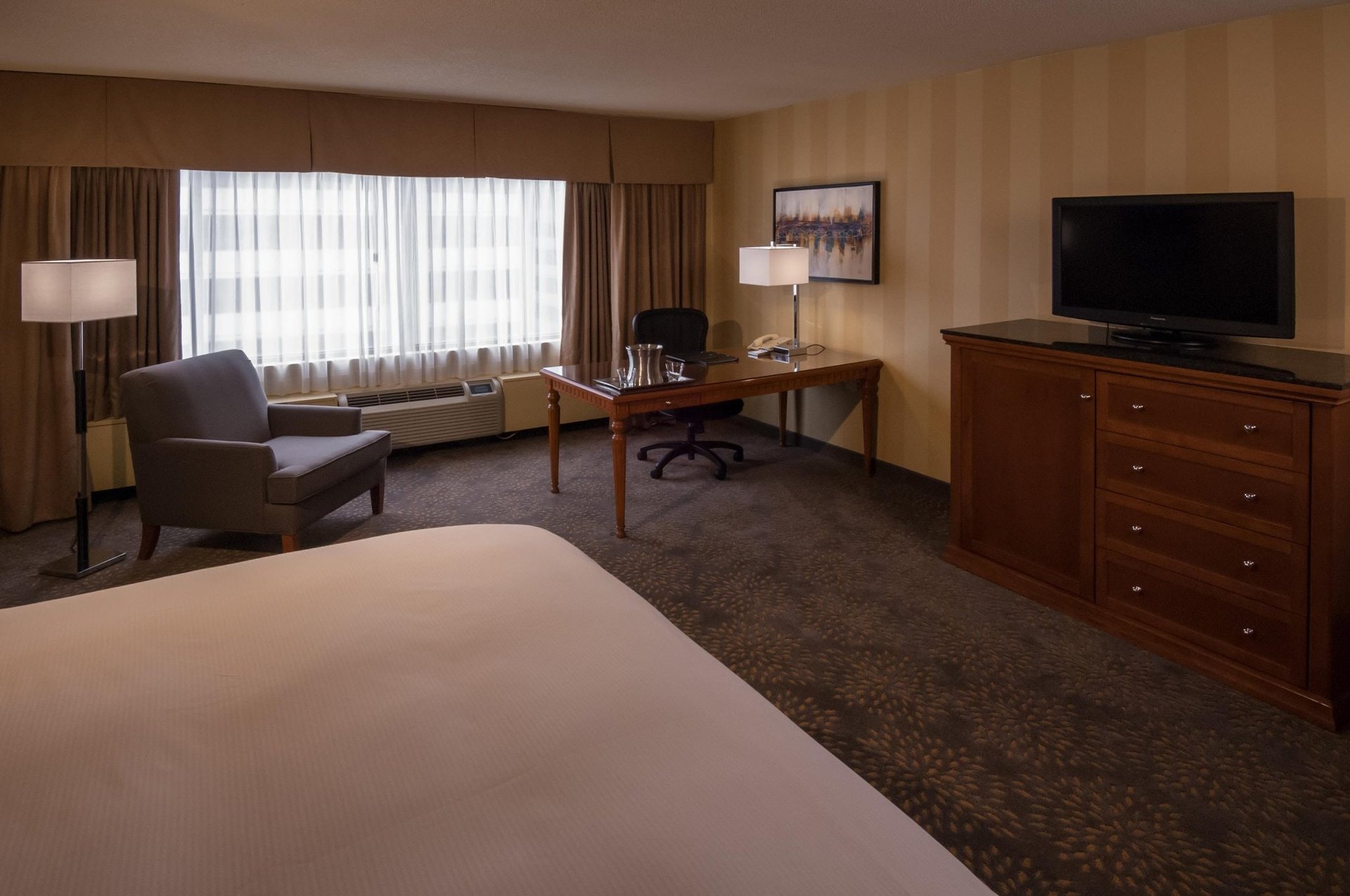 Suite Work Area