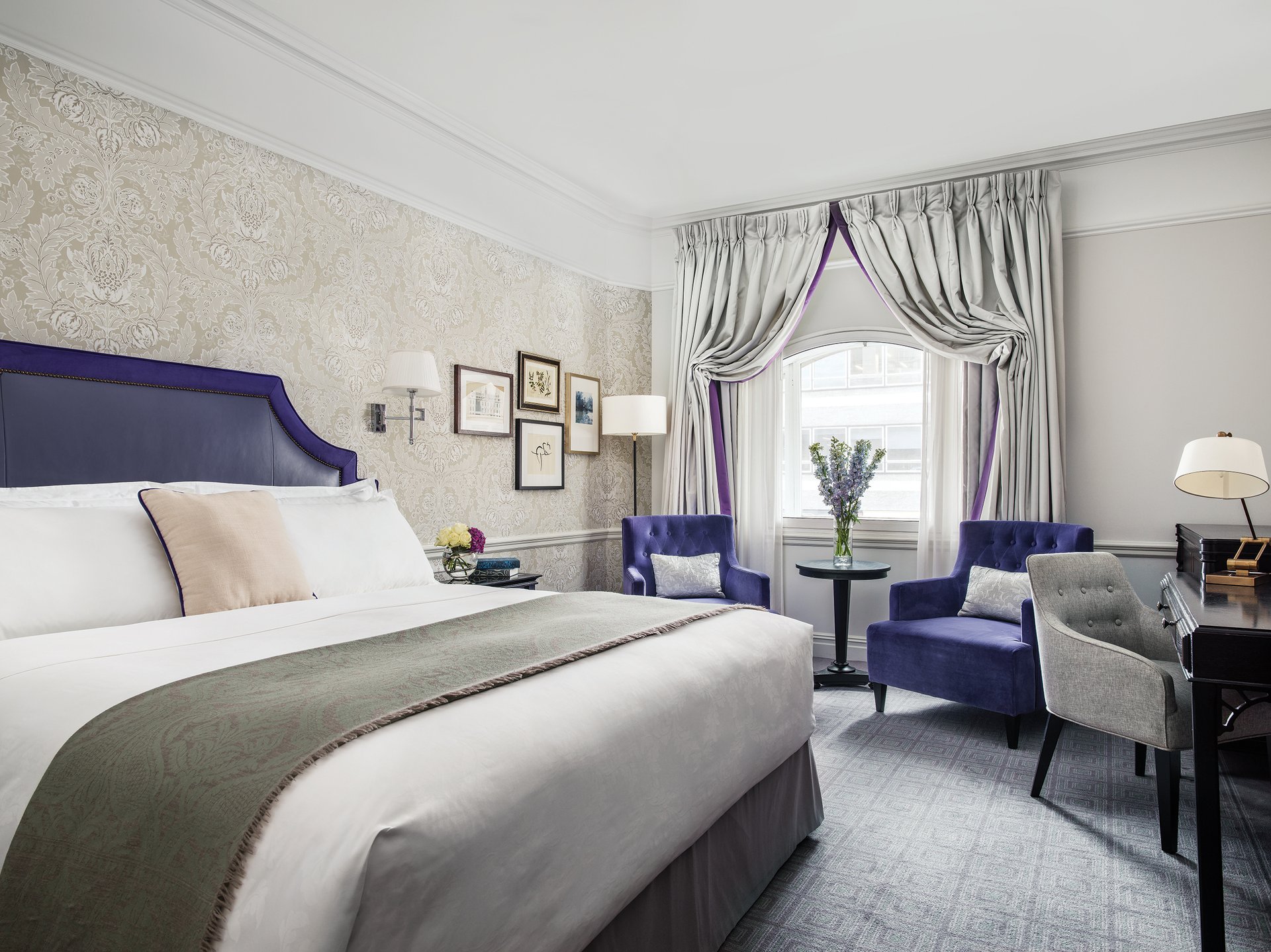 Deluxe Room - Bedroom