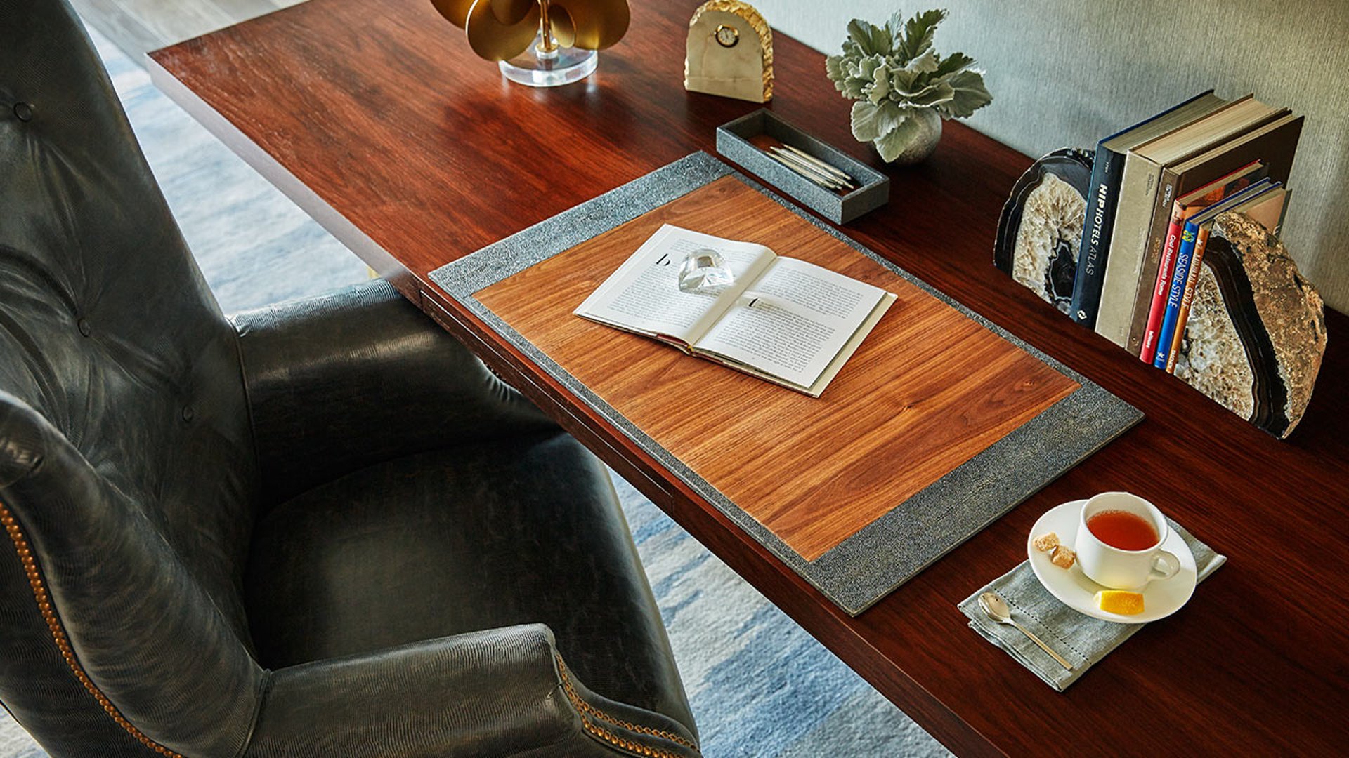 Desk