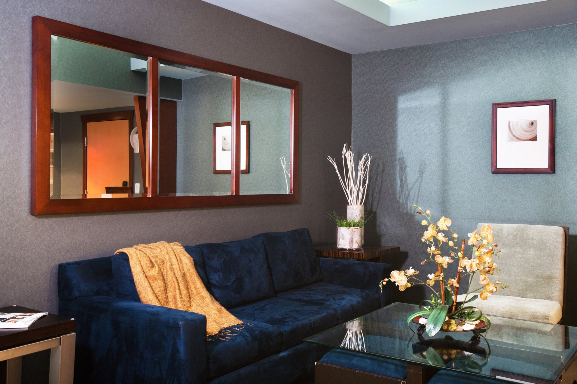 Penthouse Suite Entry