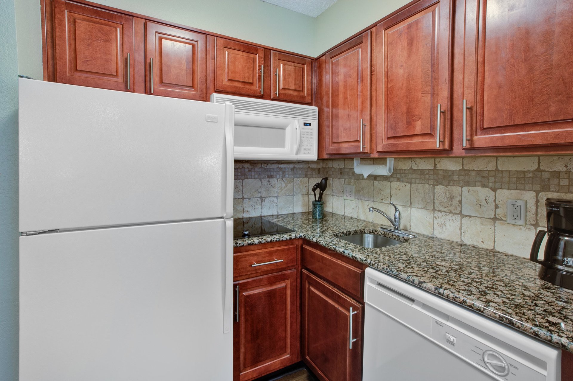 Studio Suite Kitchen