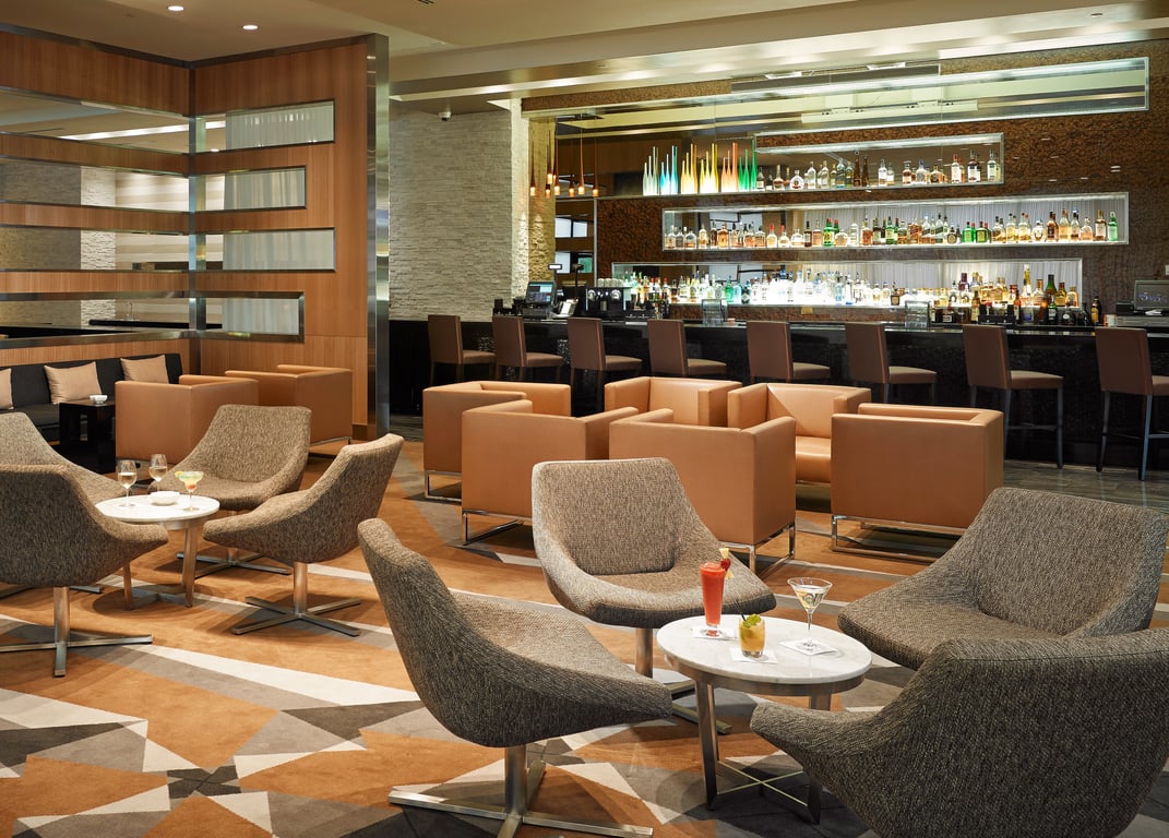 Lobby Bar Seating | EB Hotel Miami