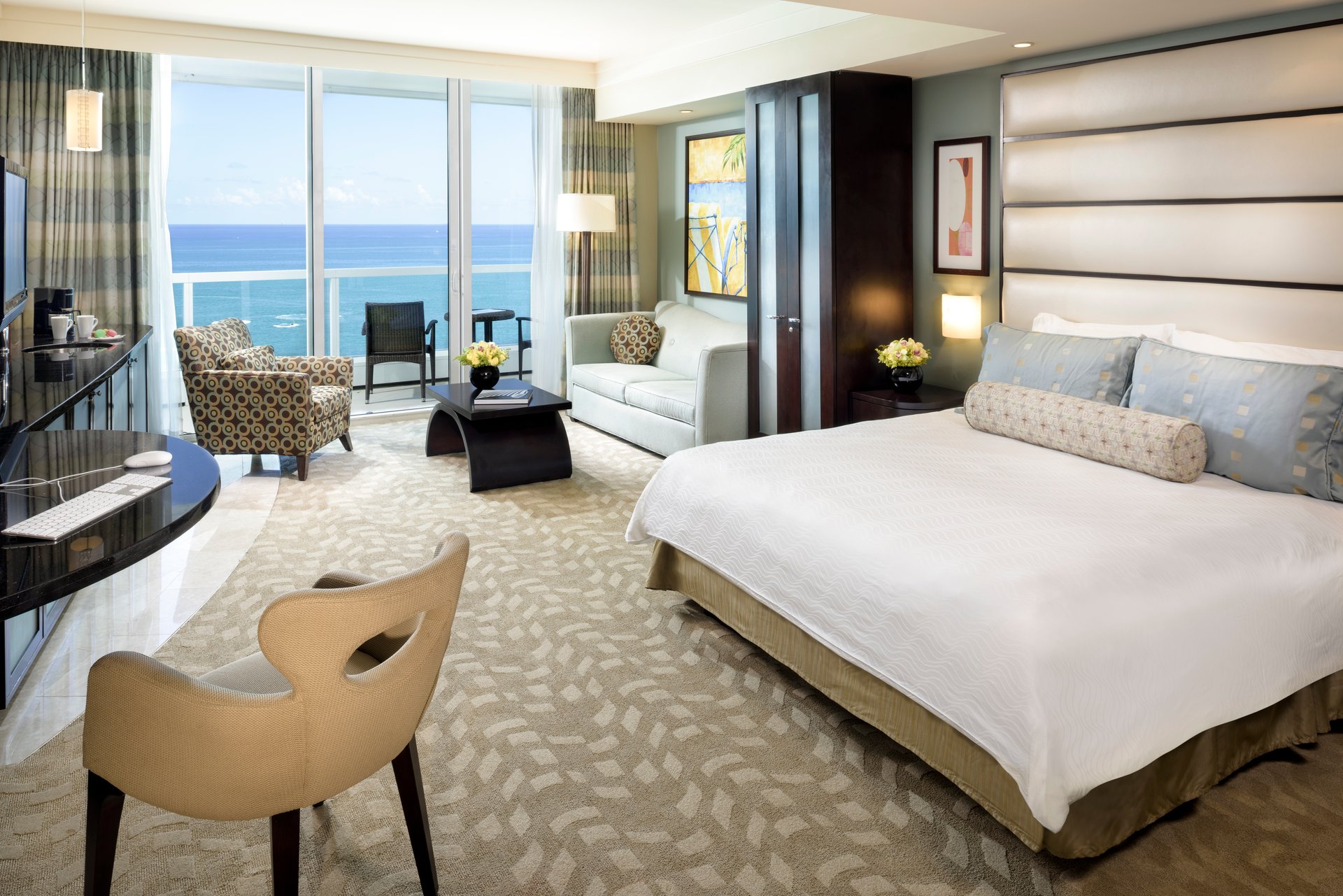 Junior Suite Bedroom