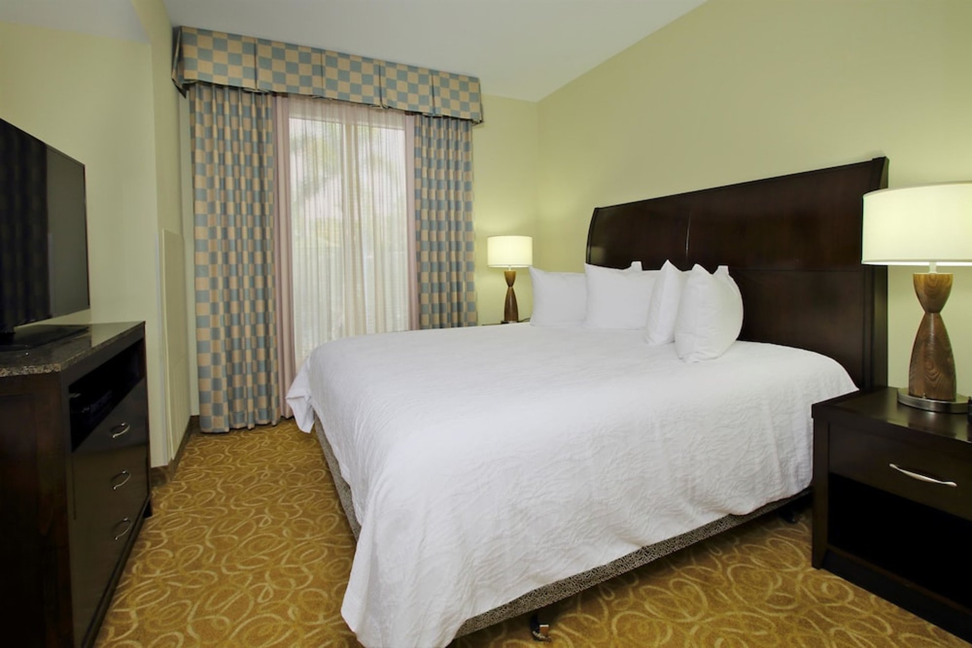 King Bed