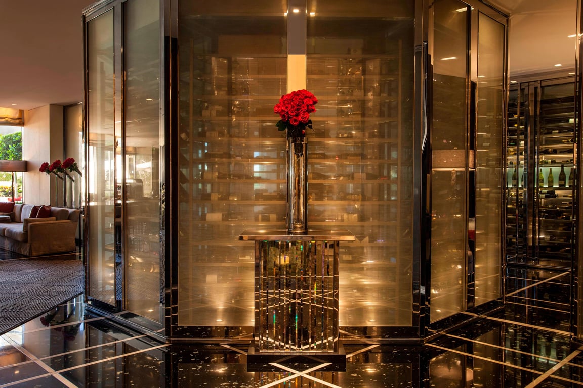 Decorations | The St. Regis Bal Harbour Resort