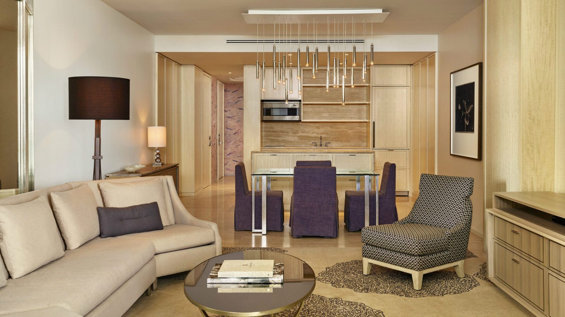 Lounge and Wet Bar