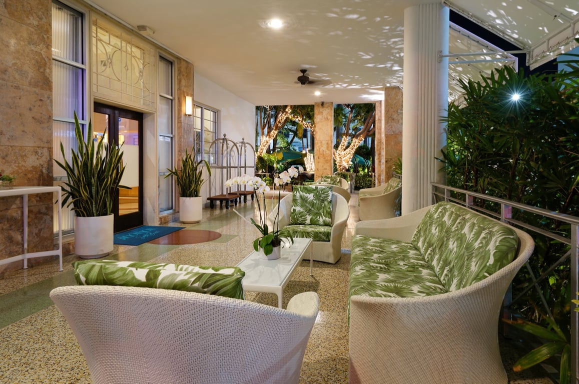 Sitting | The Tony Hotel South Beach