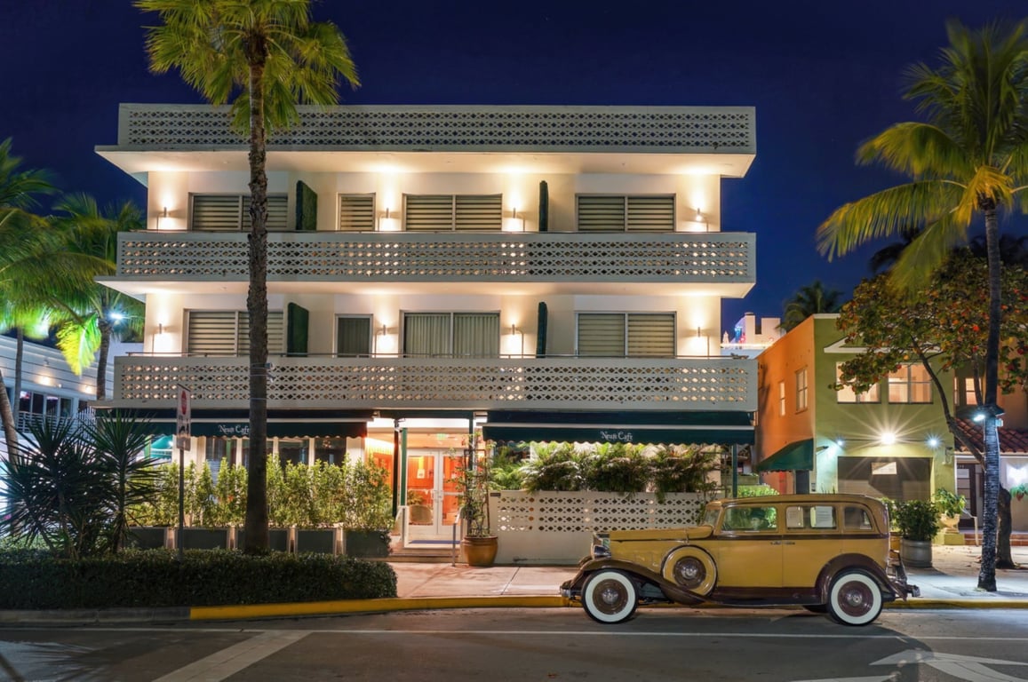 Old Car | The Tony Hotel South Beach