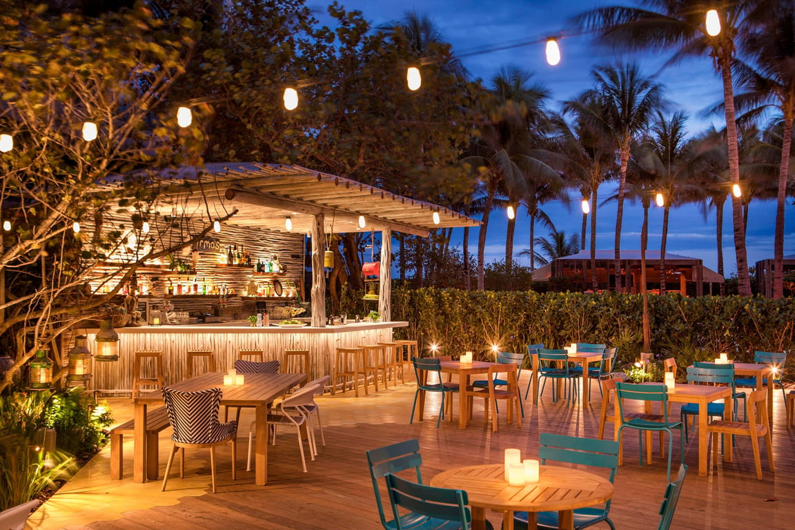 Outdoor Bar | W South Beach