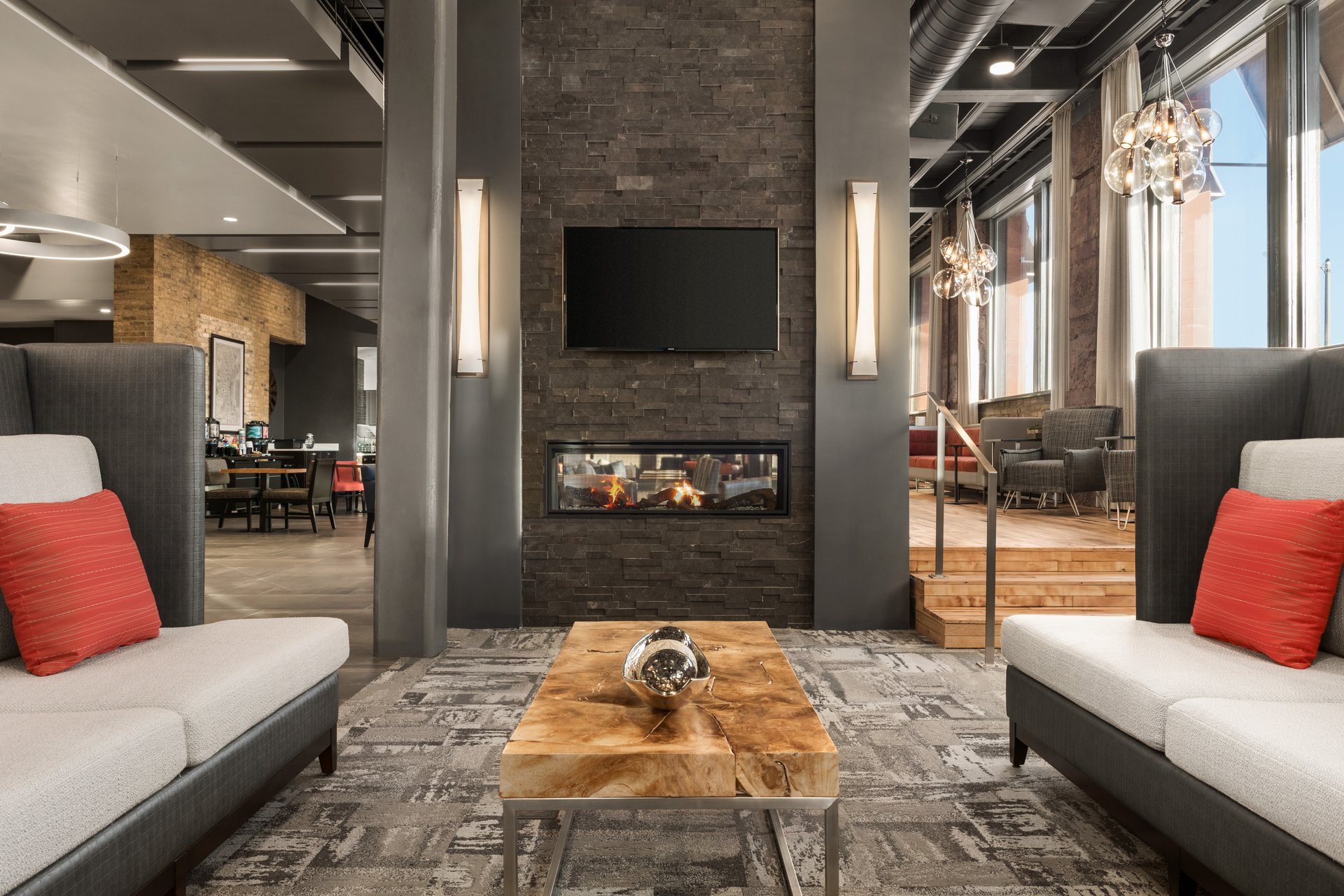 Lodge Area | Homewood Suites by Hilton Milwaukee/Downtown, WI