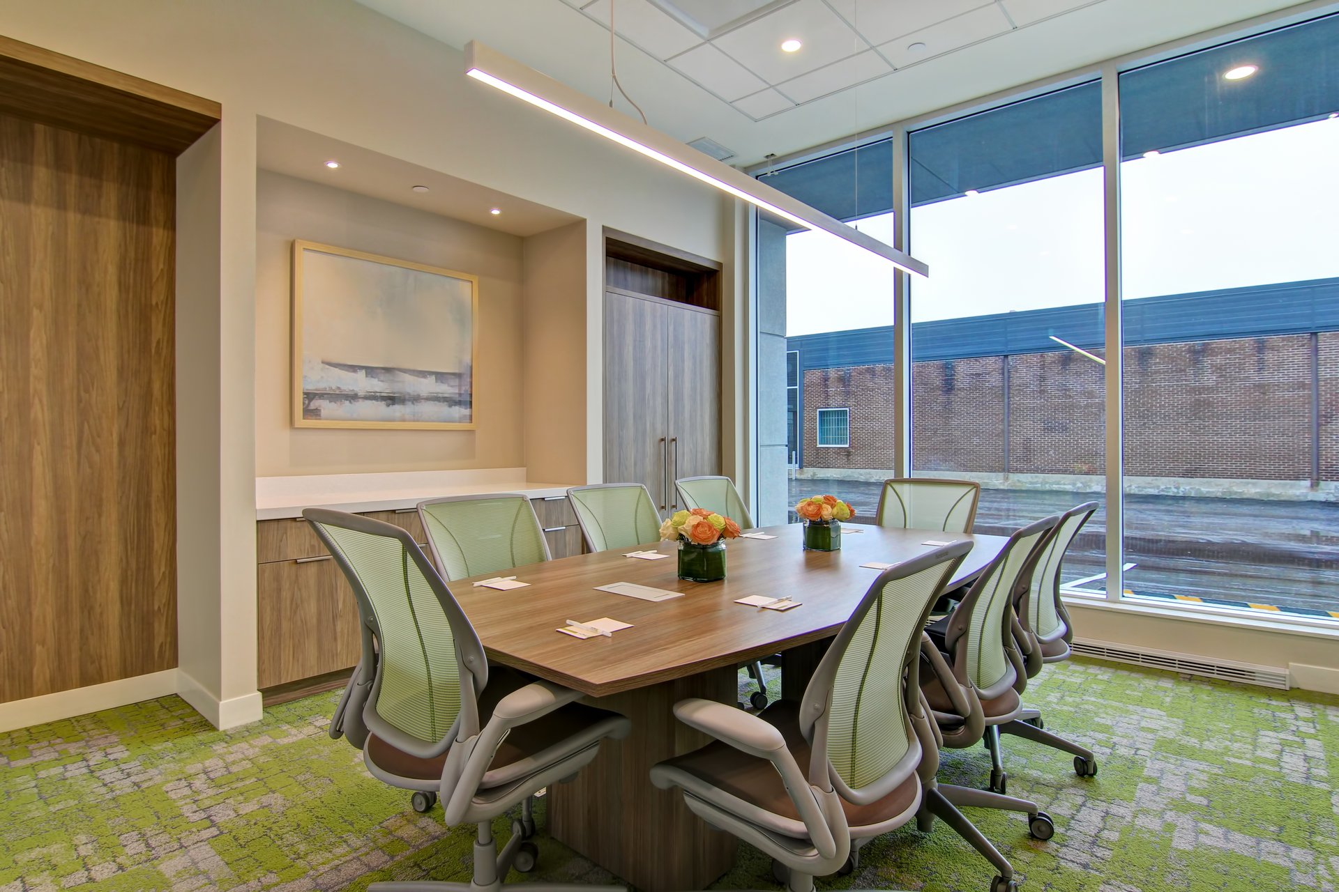 Boardroom | Home2 Suites by Hilton Montreal Dorval