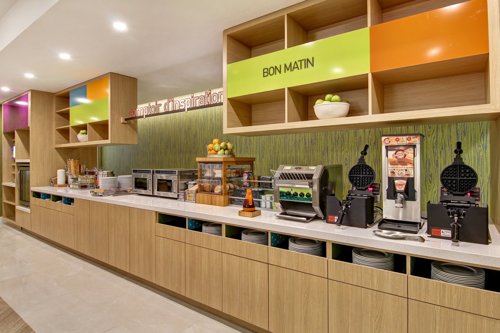 Inspired Table - Bon Matin | Home2 Suites by Hilton Montreal Dorval