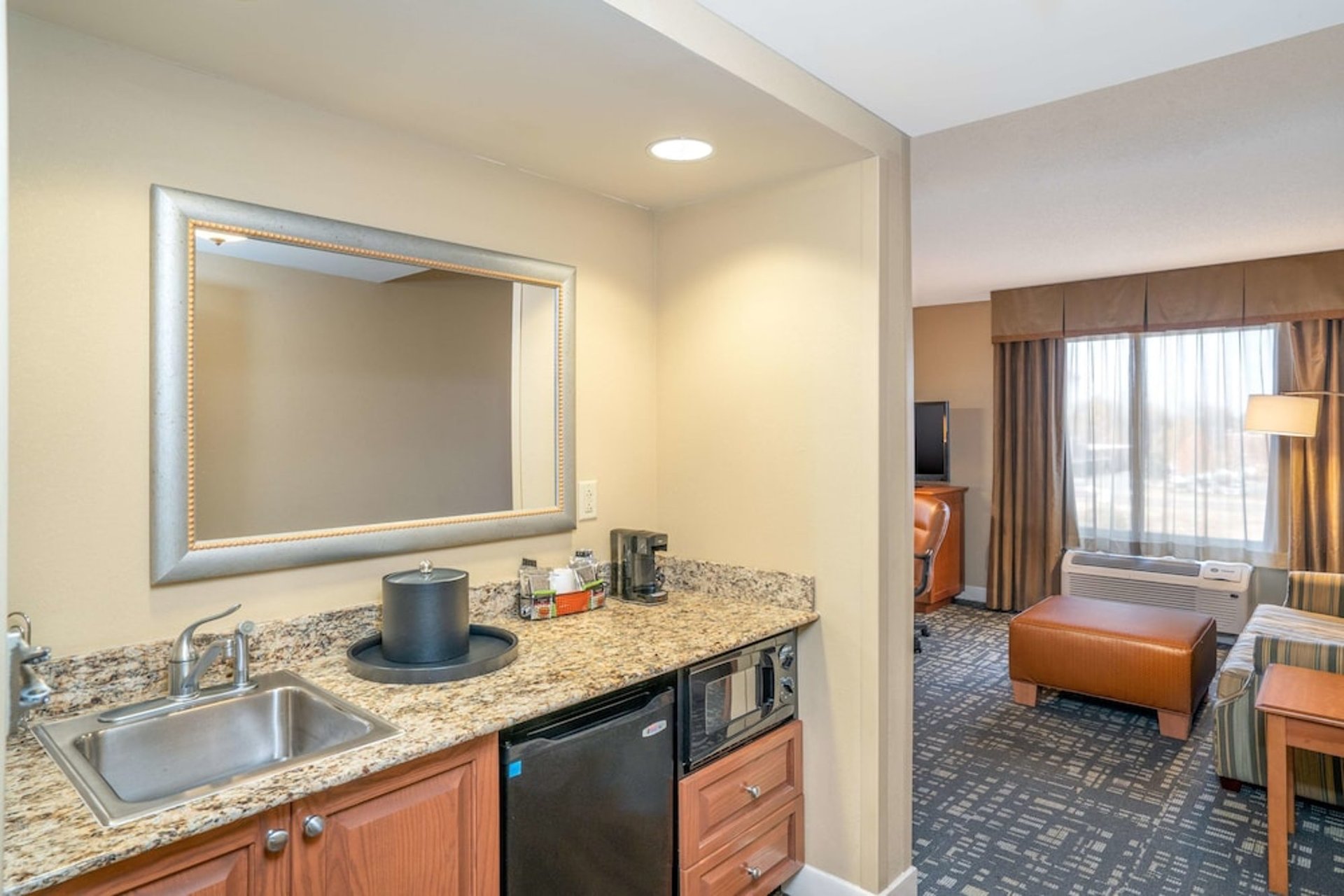 Studio Suite 3
