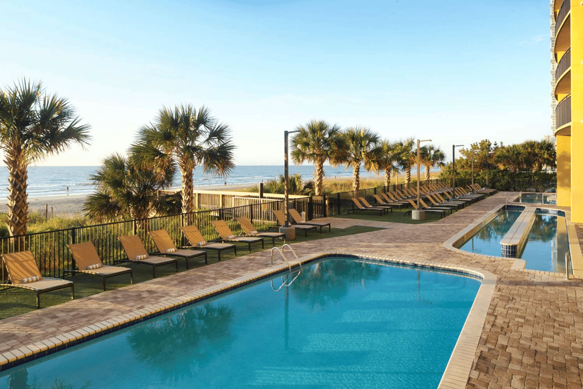 Pool | Hilton Grand Vacations Club Anderson Ocean Myrtle Beach