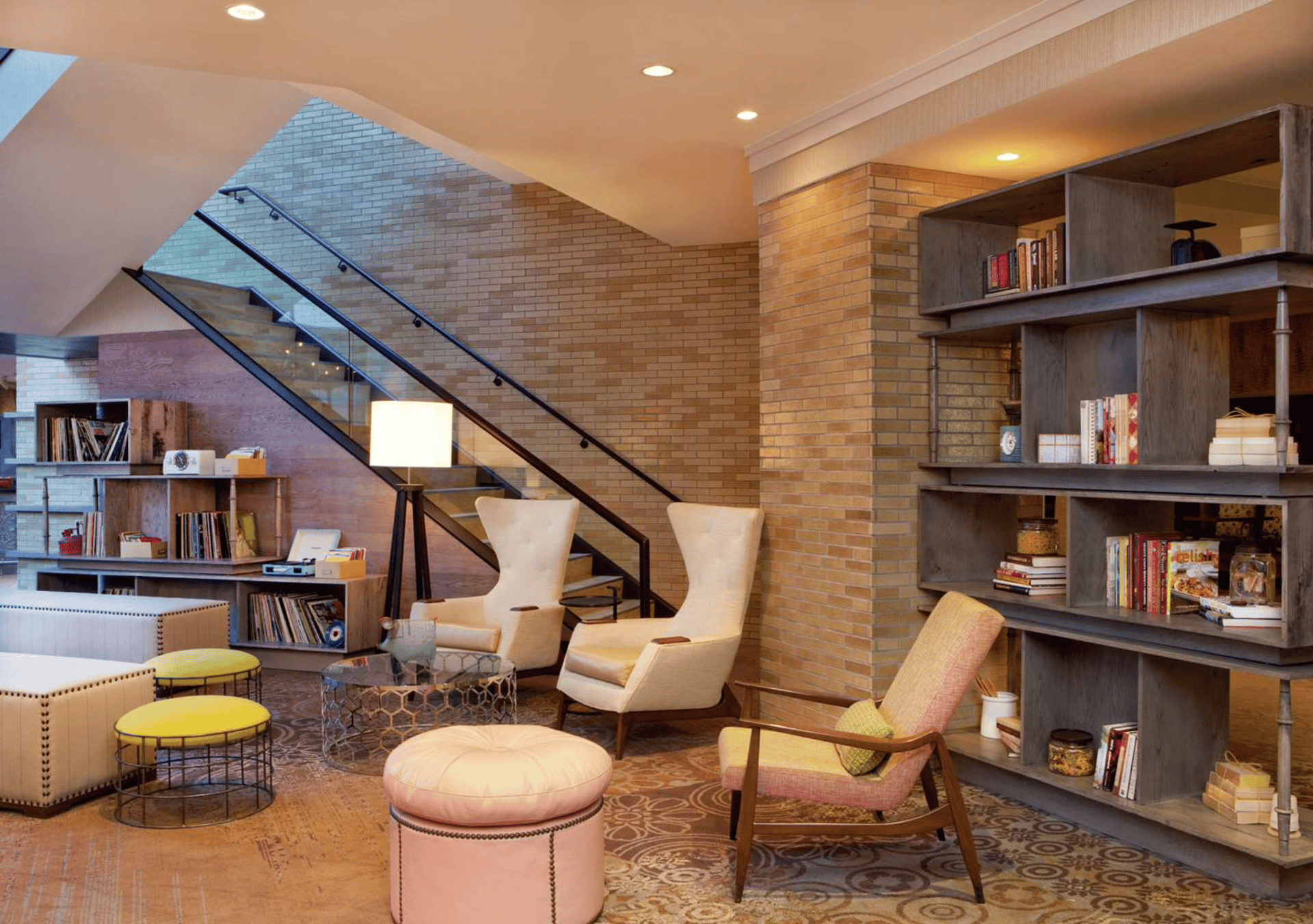Seating | DoubleTree by Hilton Hotel Nashville Downtown